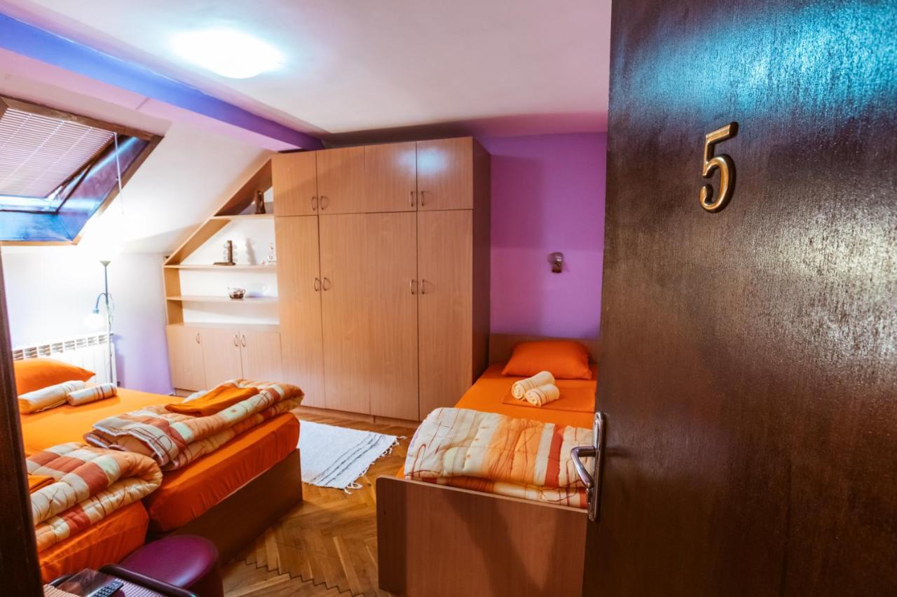 Laufer Hostel Novi Sad Exterior photo