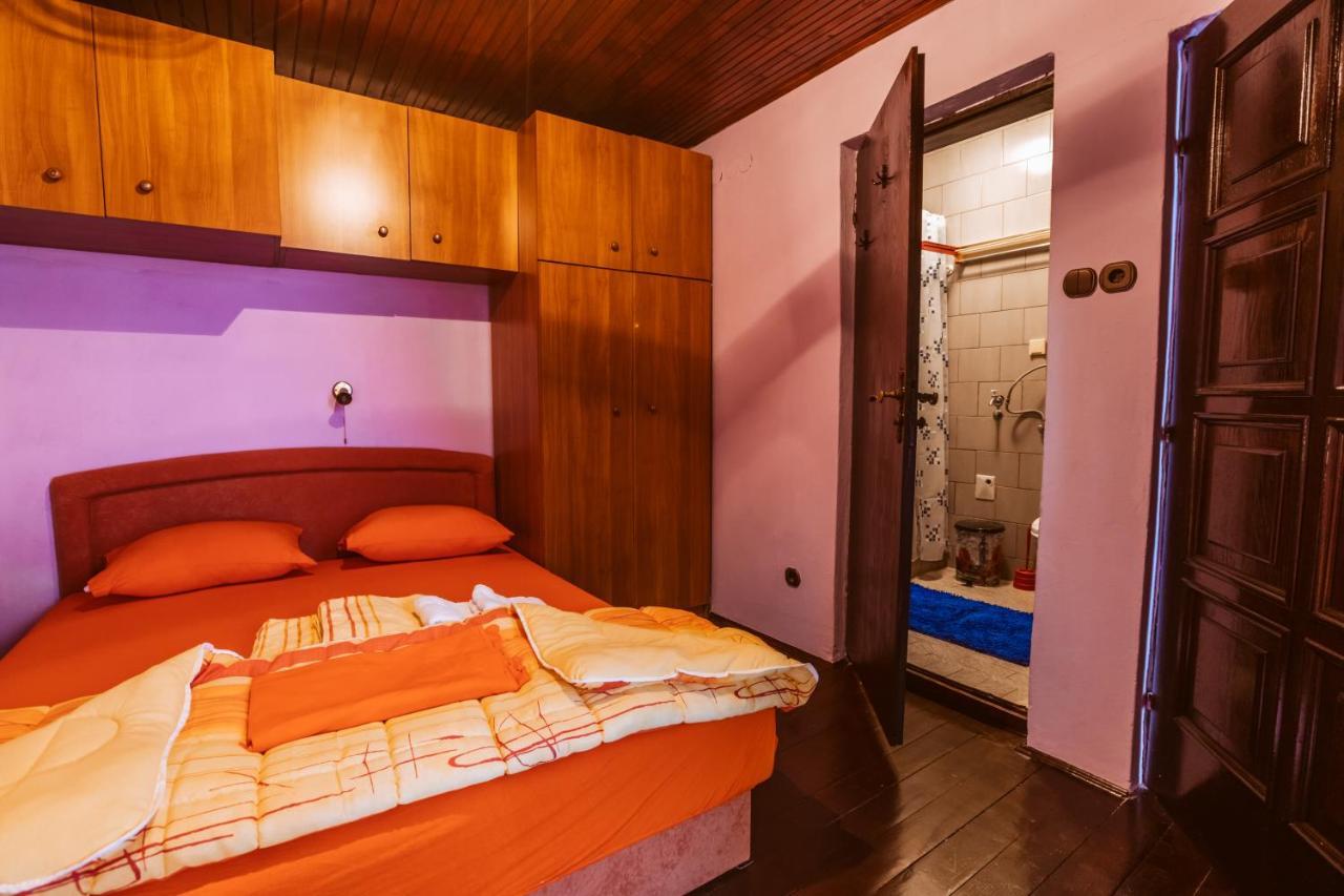 Laufer Hostel Novi Sad Exterior photo