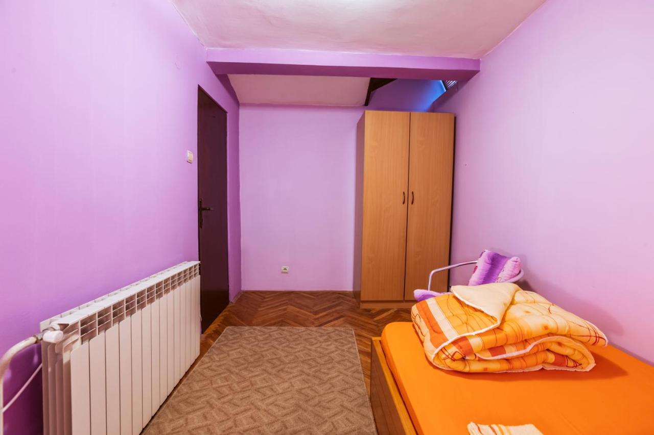 Laufer Hostel Novi Sad Exterior photo