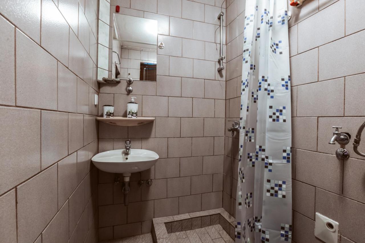 Laufer Hostel Novi Sad Exterior photo